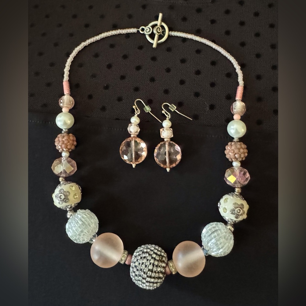 ONE OF A KIND Hand beaded Necklace and Earrings. Peachy Pink, White and Silver.